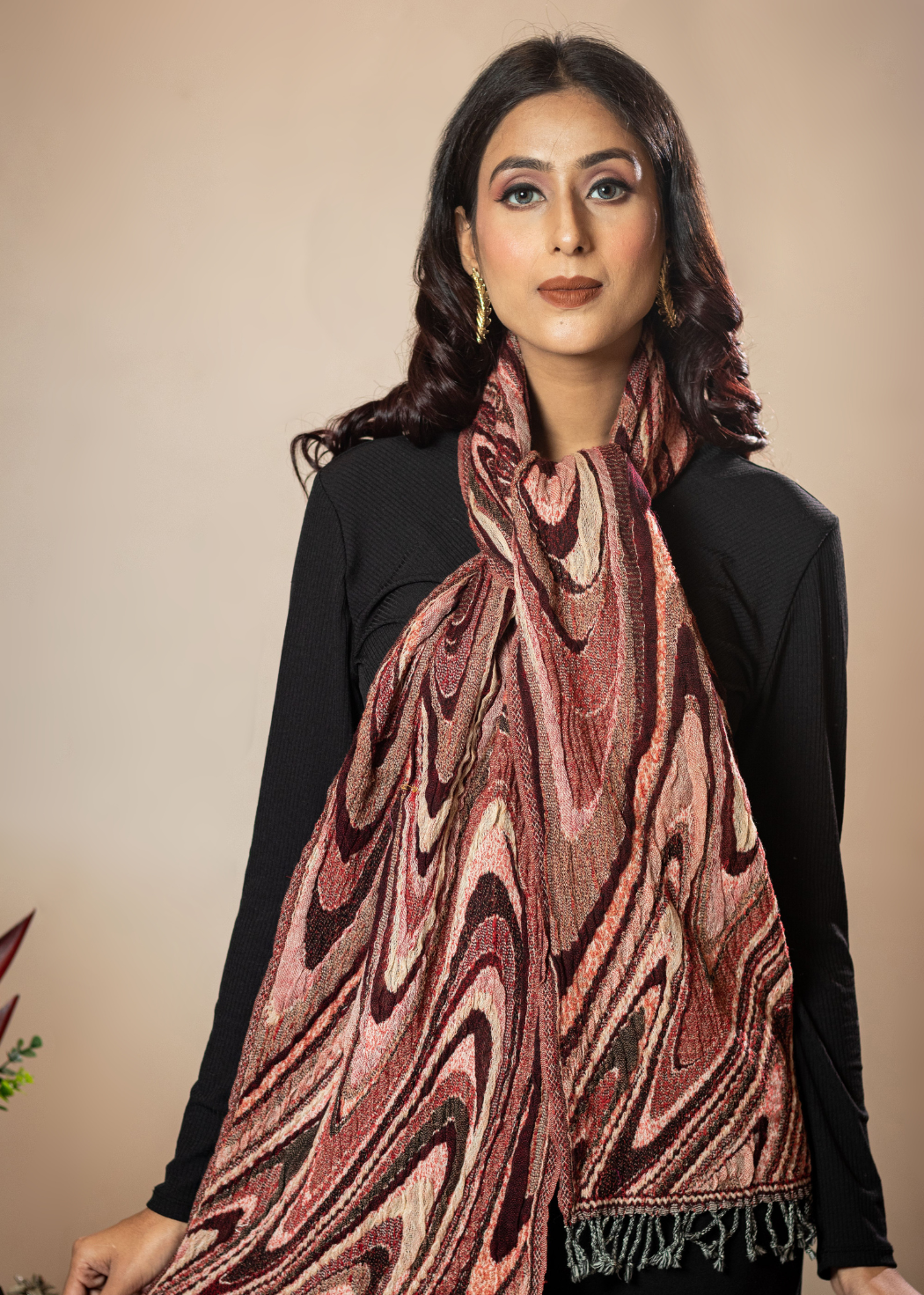 Masudh unisex stole embellished with unique designs, maroon