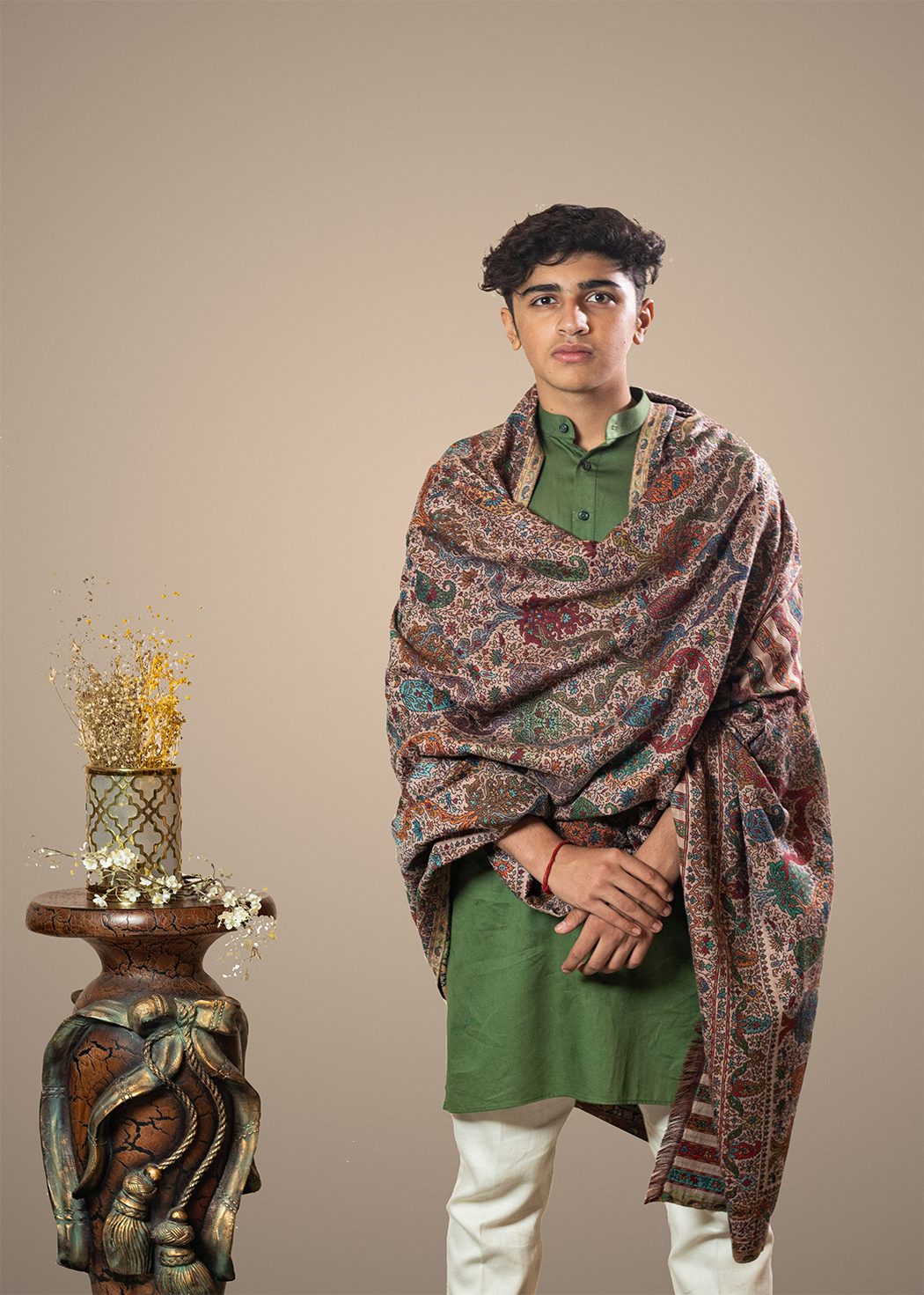 Masudh men's woollen jamawar shawl in traditional hues