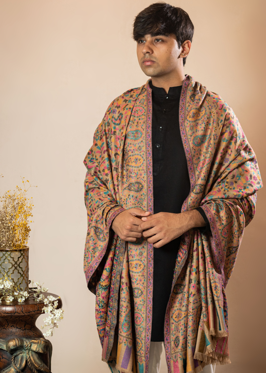 Masudh men's woollen kani shawl in soft tones