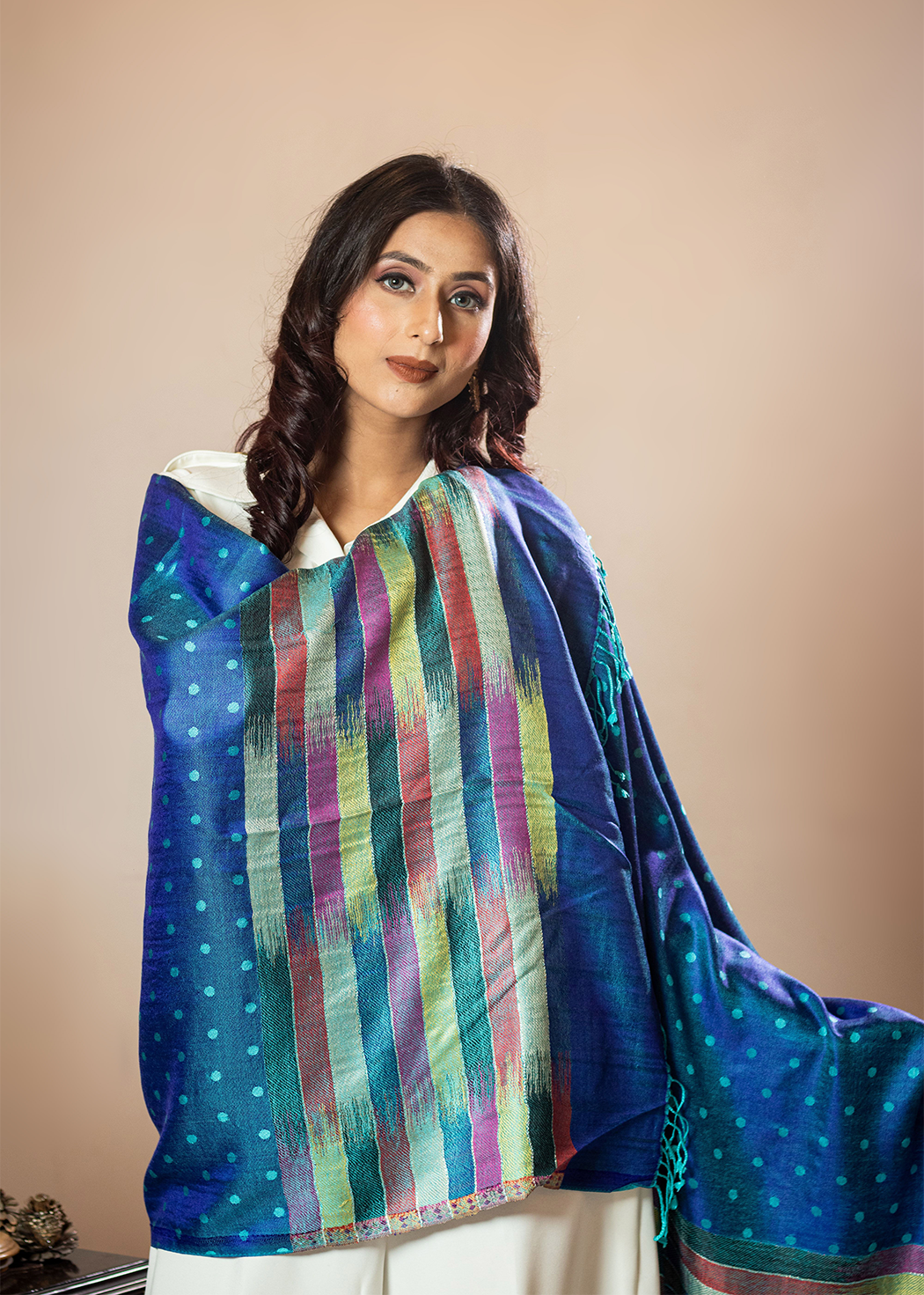 Masudh unisex silk stole, polka dots with colourful streaks palla