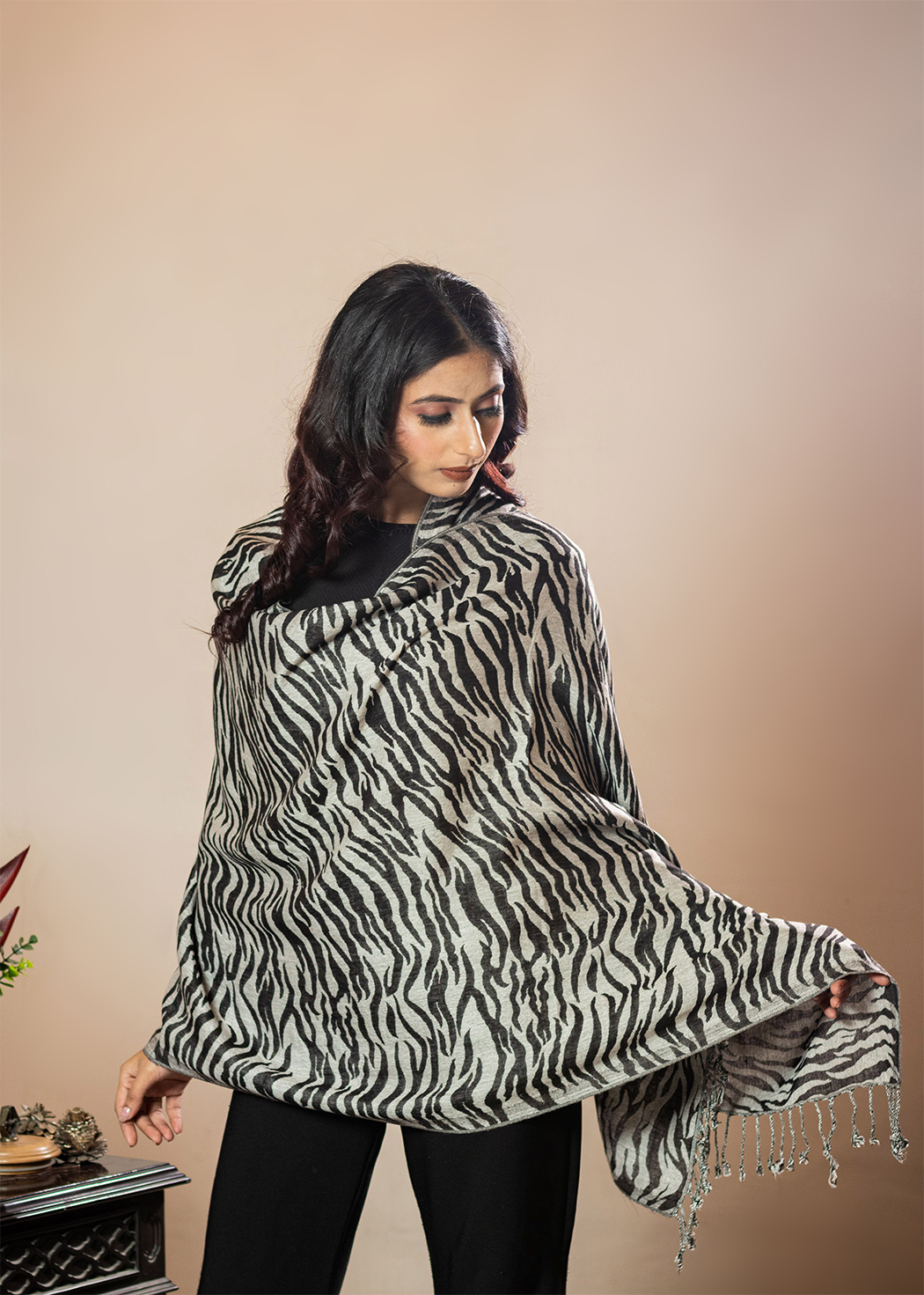 Masudh unisex zebra print woolen stole