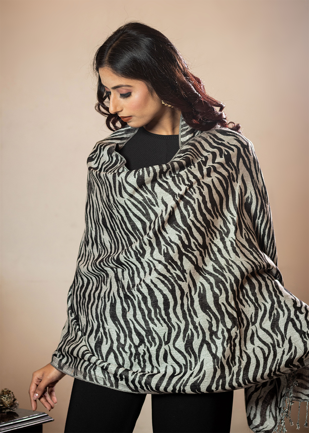 Masudh unisex zebra print woolen stole