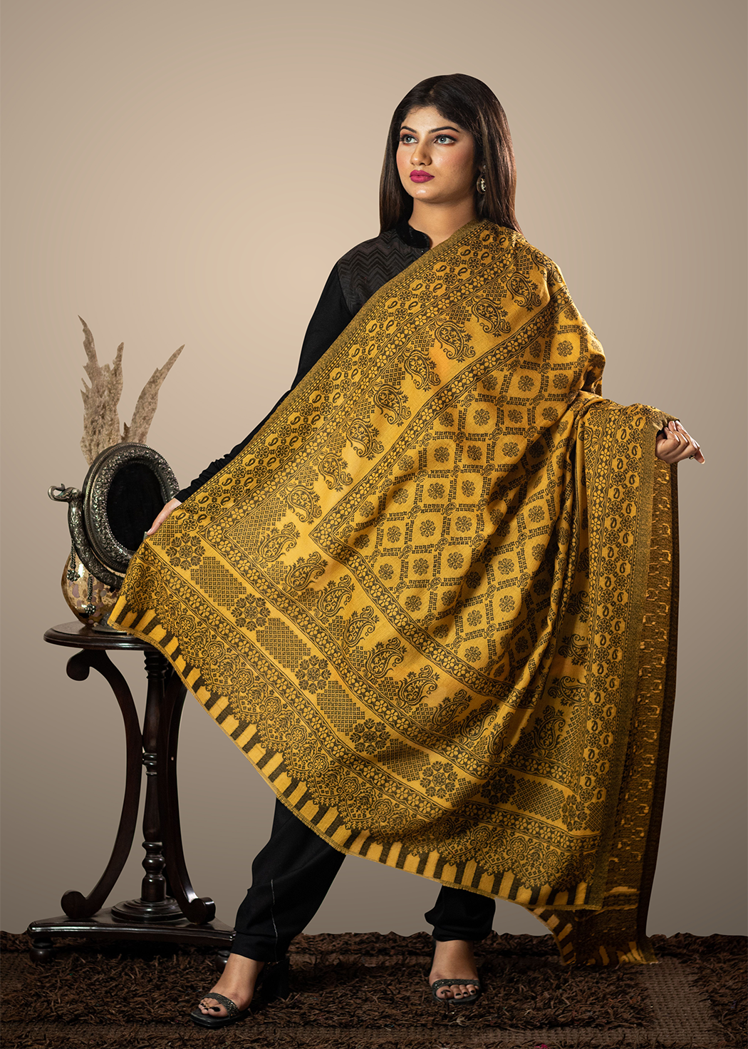 Masudh women's woollen detailed ethic jaal shawl, yellow & black