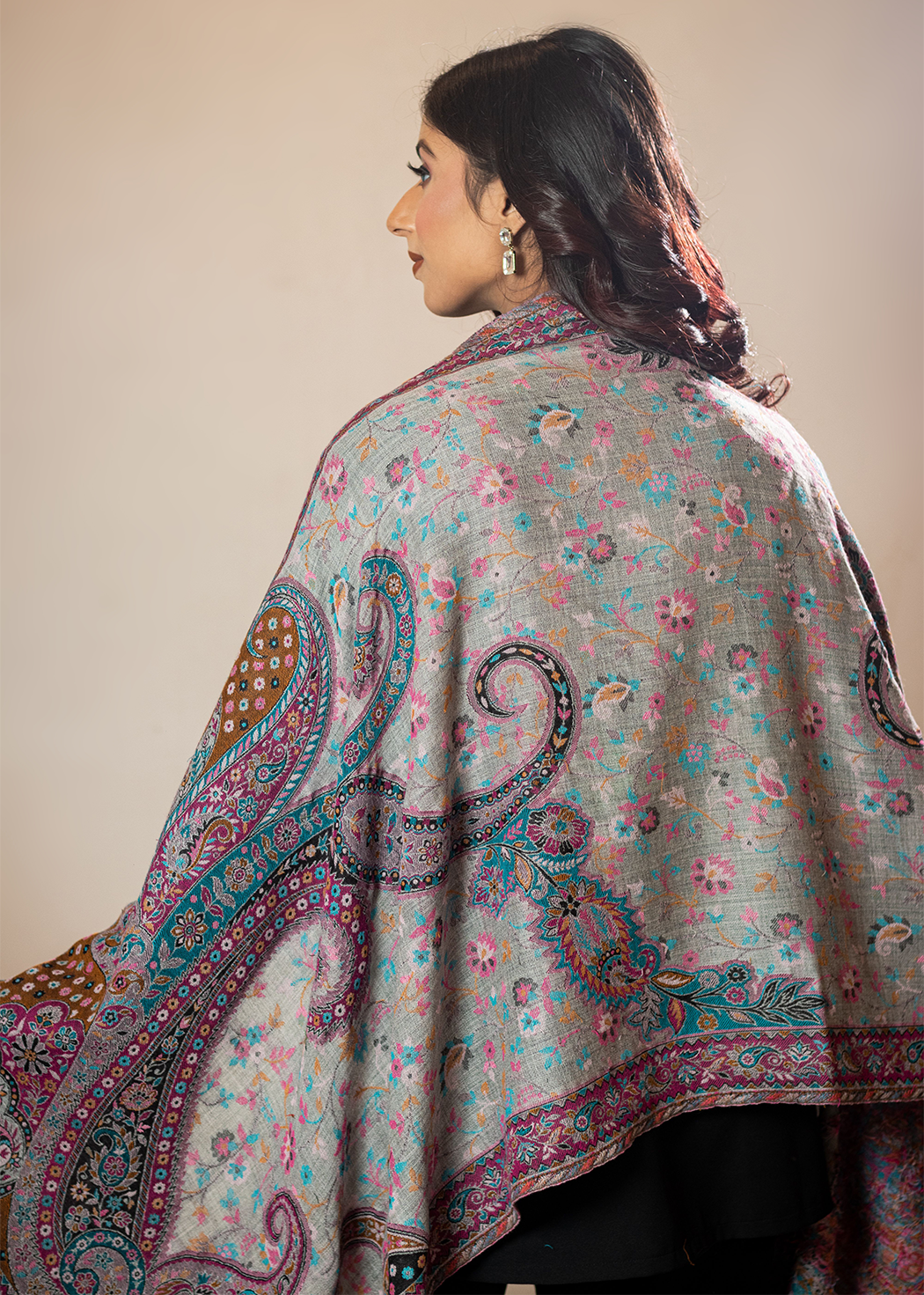 Masudh women's shawl with paisley & floral pattern all over in woollen fabric, grey